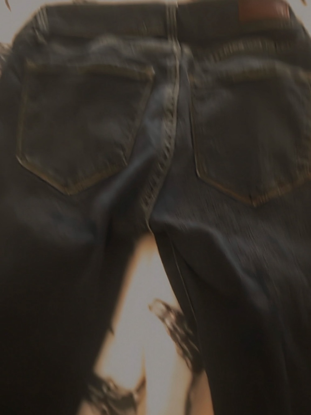 Abercrombie & Fitch Men’s Dark Blue Super Skinny Jeans - Picture 3 of 3